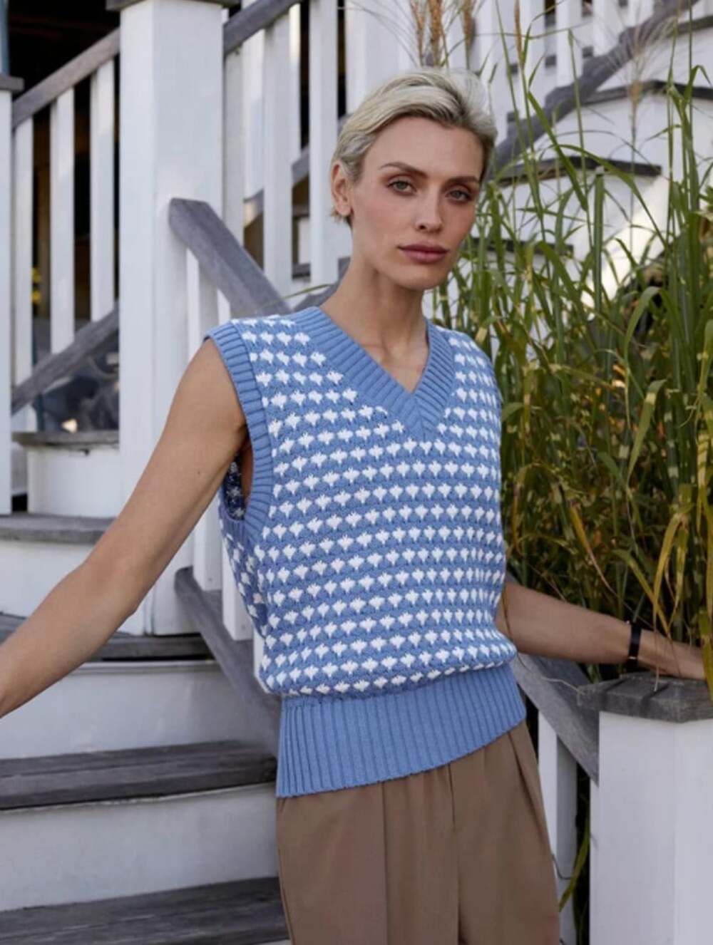 Varley Antonella Sweater Knit Vest in Infinity Blue Size Medium